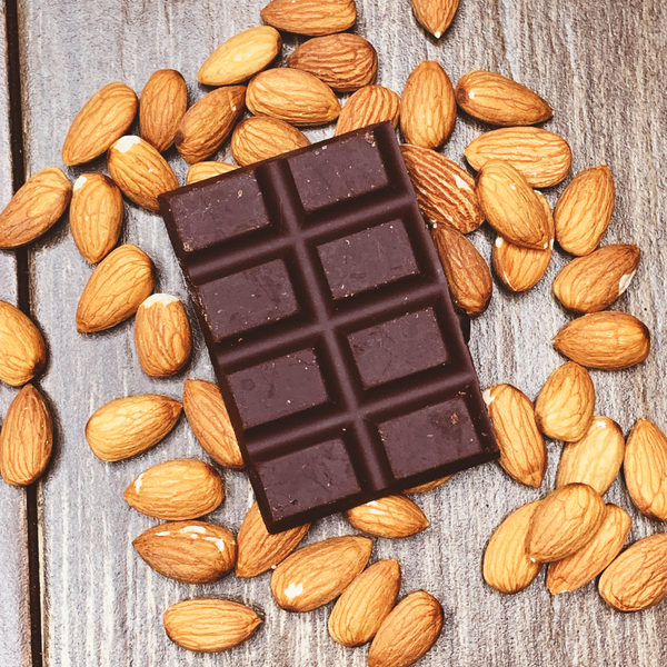 Barra de 75% cacao con almendra